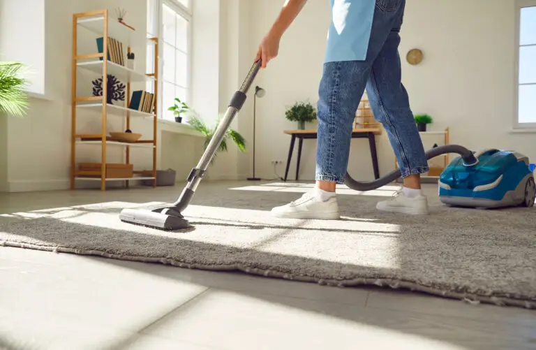 Cleaning service company using ServiceBridge field management for job tracking and crew scheduling